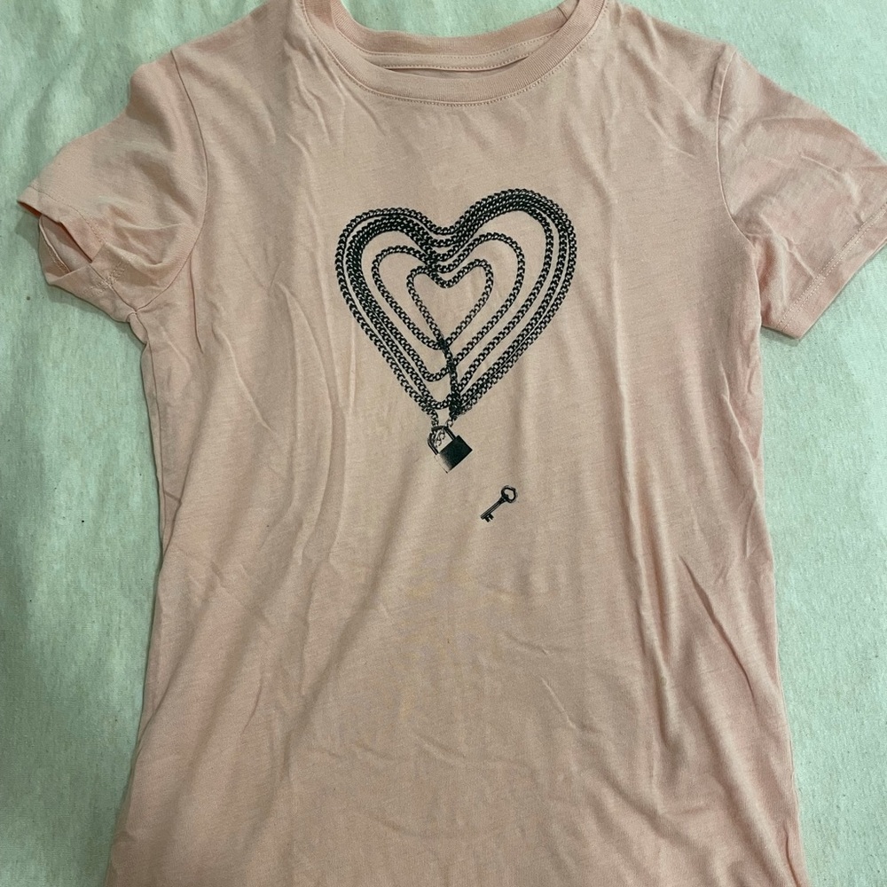 Aeropostale t- shirt